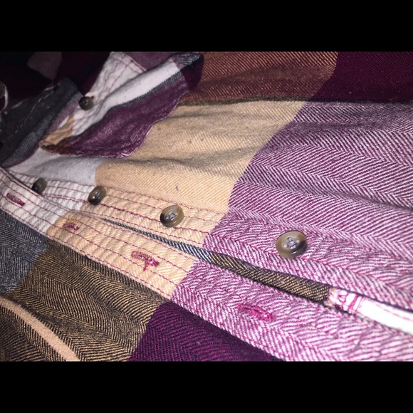 Flannel - Picture 4 of 4